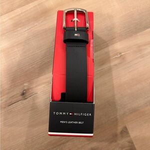 NEW Men’s Tommy Hilfiger Leather Belt medium